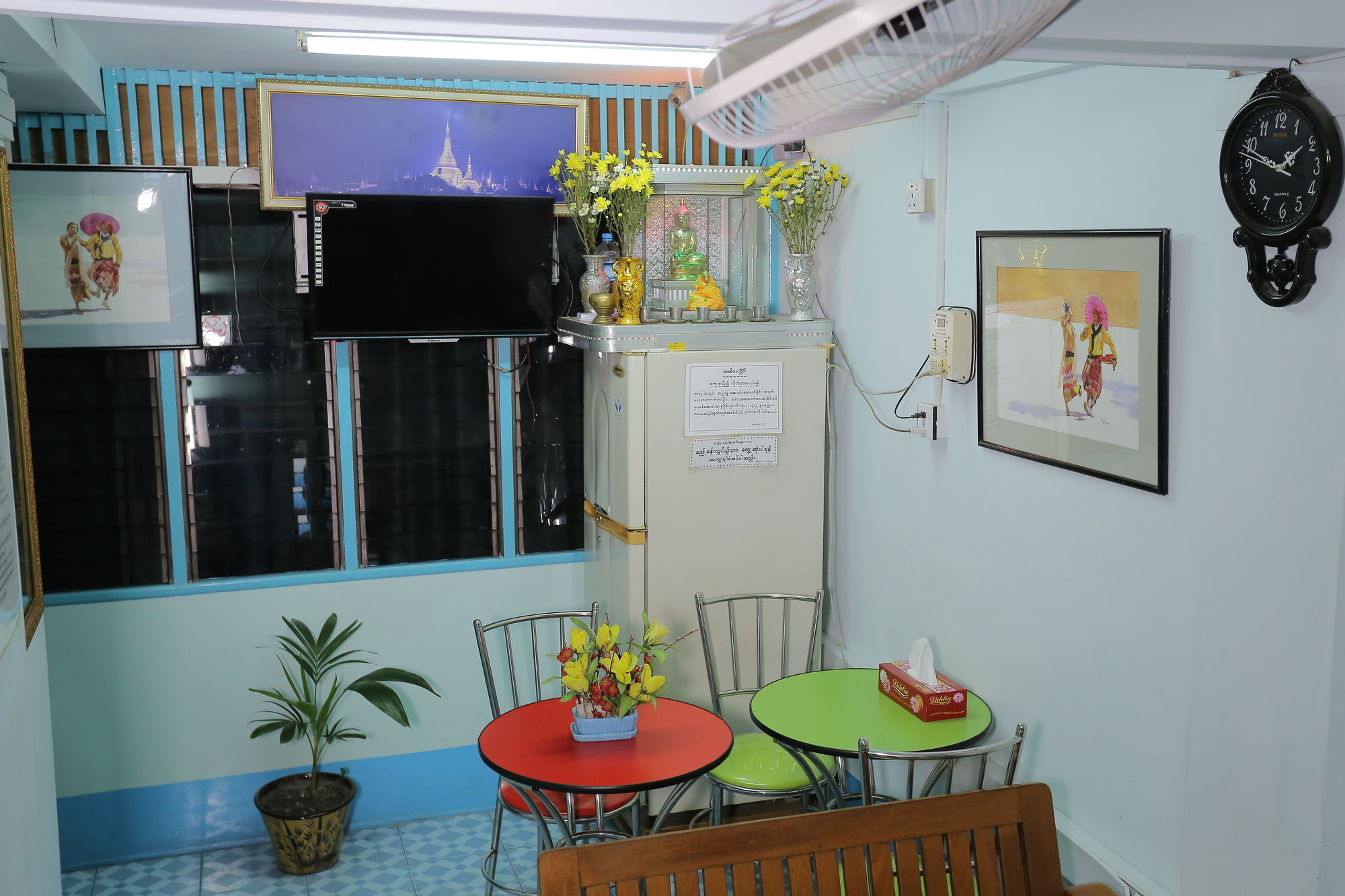 Chan Myae Thar Guest House Yangon Luaran gambar